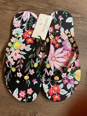 Vera Bradley Black Floral Pattern Flip Flops